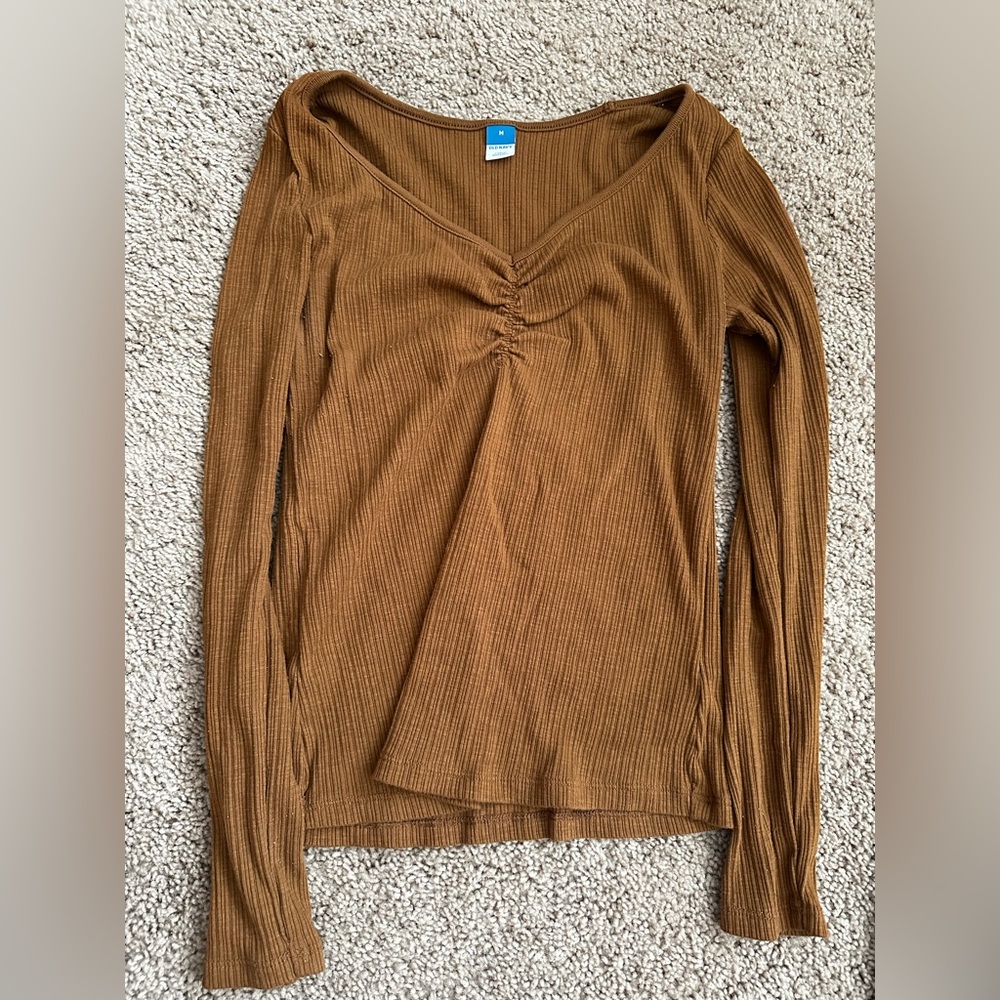 Old navy long sleeve rouched top